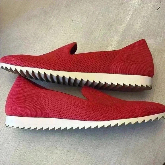 VANELi Verne Shoes - Picture 2 of 3